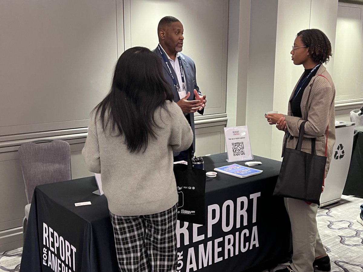 Report4America's tweet image. Hey journalists, are you at #MediaFest22? Be sure to meet Earl Johnson, @Report4America's director of admissions. He'd love to tell you about the ways we're helping local newsrooms boost their reporting on under-covered communities and issues!