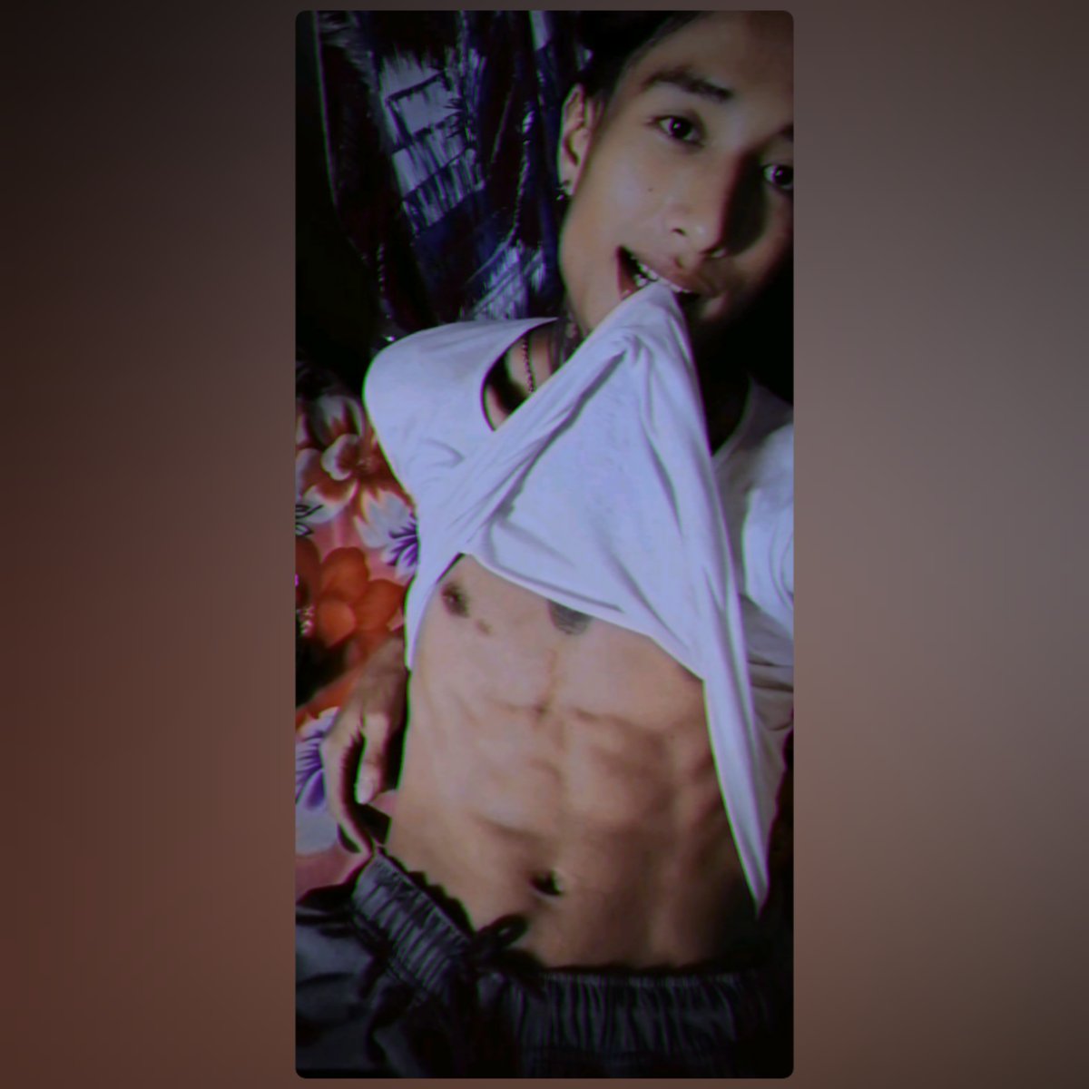 Xan Six Yake tweet media