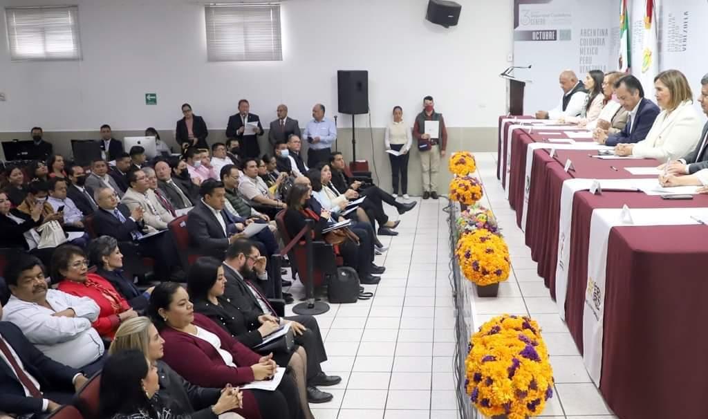 cejavOficial's tweet photo. CEJAV presente en la inauguración del 3er. Congreso Internacional sobre Seguridad Ciudadana, Género y Derechos Humanos.

https://t.co/pWcoUQG1xs

#juntoshagamosmasc #mascveracruz #cejav https://t.co/dCUEOhLFIz