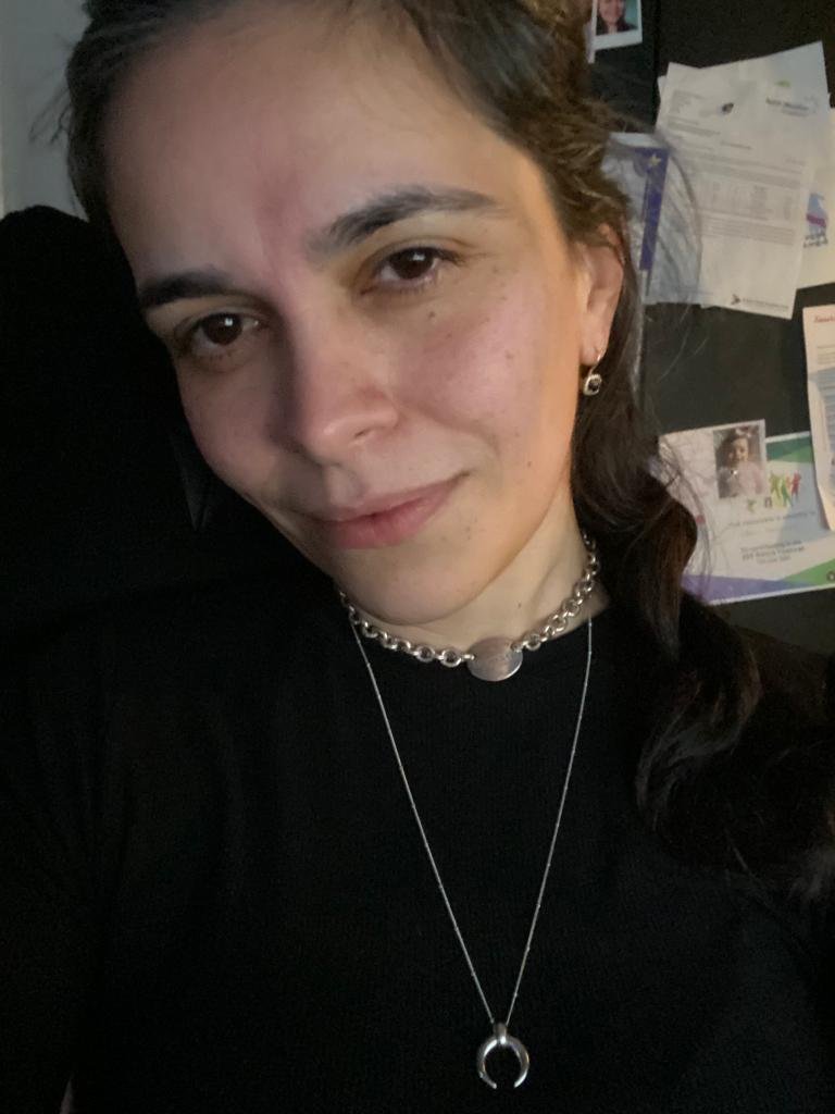 good night guys xx hope you all have a good dream time to those that are going sleep and same to those that wake I wish you the best day of your life &lt;3  Just feel happy and need to spread it!!! #GoodVibes