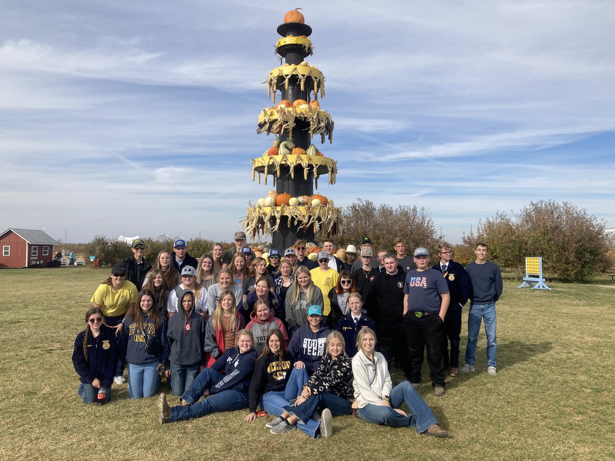 FFA apple picking crew 😎