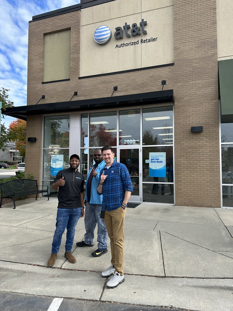 Big shout out to <a href="/seanlee1007/">Sean Lee</a> for coming through &amp; sharing best practices with #thepartnership 🤟🏻