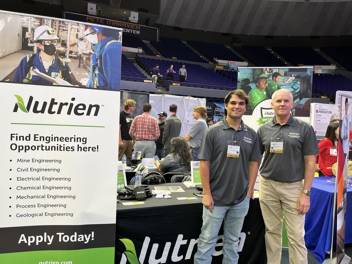 NutrienLTD's tweet photo. From the AgCenter Botanic Gardens Corn Maze to the 4-H Community Gardens in Iberville and Ascension Parishes to our Engineering Scholarships, we love working with @LSU in support of their mission to challenge students ...(1/2) https://t.co/yQ2lcekoDn