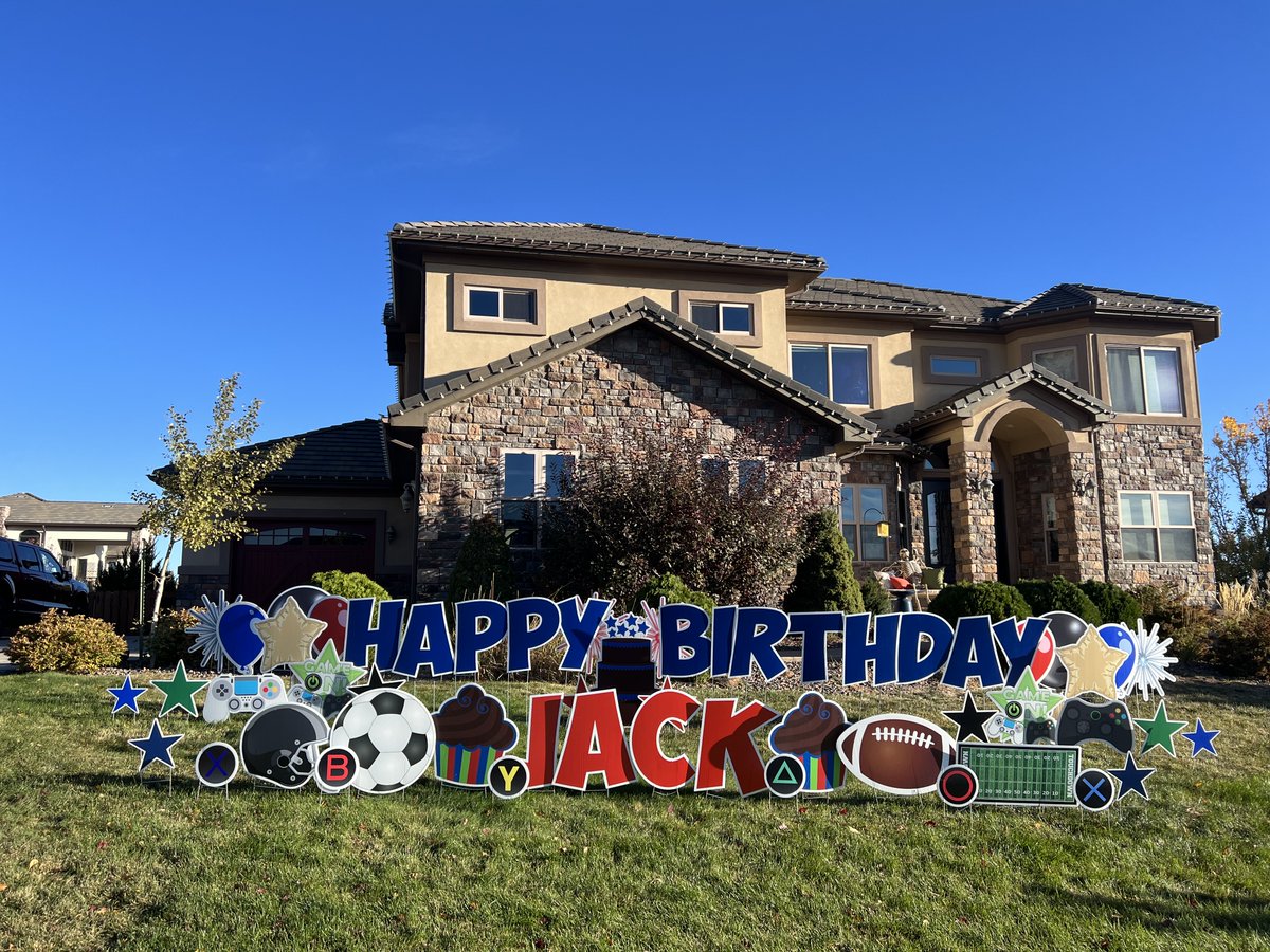 SGFoothills's tweet photo. The wind cant stop us! @SGFoothills fought through the wind to make sure Jack had a great birthday! Call today and schedule your yard greeting! #signgypsiesfoothills #sgfoothills #customyardsigns #rentals #celebrateeverything #readysetcelebrate #yardsigns #windcanttouchus https://t.co/qWX18Q1kYr
