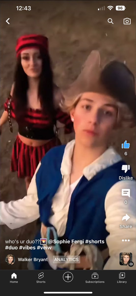 who’s ur duo??🌄 <a href="/Sophie/">Sophie</a> Fergi #shorts #duo #vibes #veiw youtube.com/shorts/ArlwLHY… via <a href="/YouTube/">YouTube</a> CLICK LINK ⬆️.⬆️.⬆️ #Halloween2022 #instagramdown #puppy