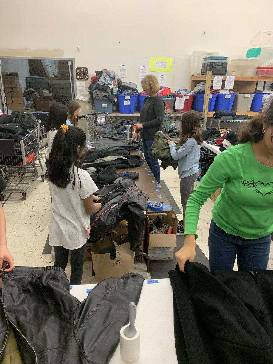 Last week we volunteered at One Dublin for our first trip of the year! Our club members helped fold, sort, and organize winter coats. <a href="/OneDublinOhio/">One Dublin</a> <a href="/erms_DCSD/">Eversole Run Middle School</a>