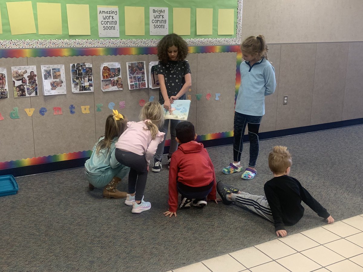 Great things happening at Minshew building leadership opportunities as the 4th Grade students get to practice their reading while they support their Kindergartens friends! 😍 #mymisd #minshew