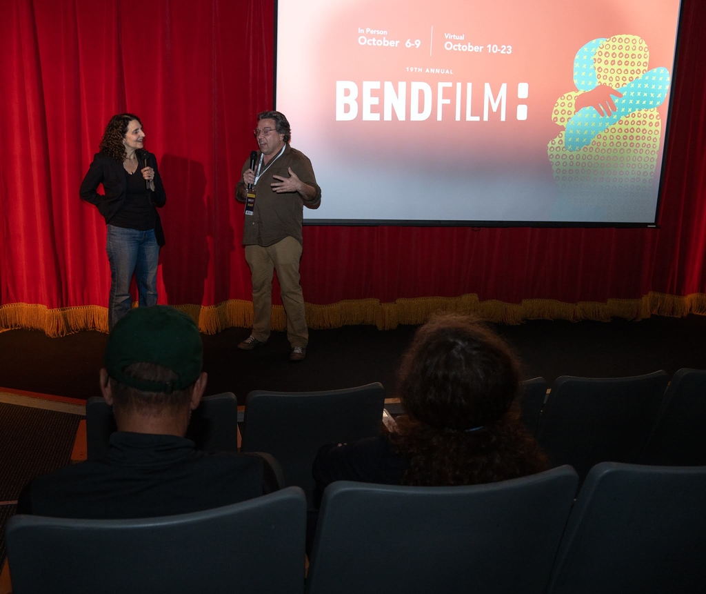 We had the absolute honor to have filmmaker Tamara Jenkins at the 19th Annual Bend Film Festival as our Indiewoman of the Year and First Features Honoree! One of our 2022 Jurors interviewed and wrote an amazing article about Tamara. Check it out here! bit.ly/TamaraJenkins