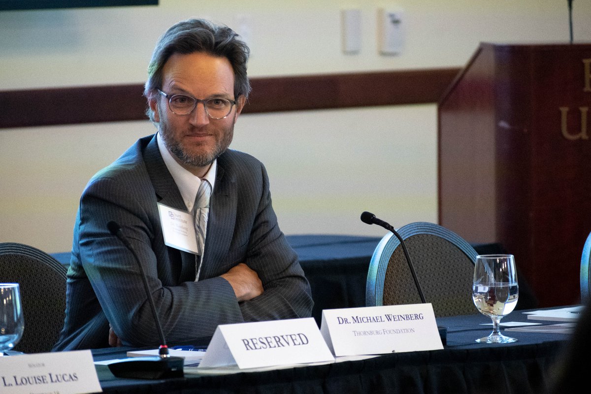Hunt_Institute's tweet photo. What are the next steps for VA leaders when it comes to creating new career-oriented opportunities for students?

Here to discuss the culture of innovation is Michael Weinberg of the Thornburg Foundation, @ClassMcKnight, @klgcoderva, and @AimeeGuidera. #VES22 #VAEdSummit https://t.co/jQv6Y4kyUE