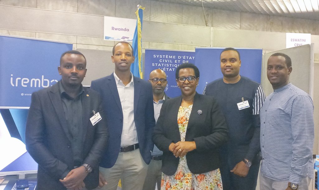 RwandainAddis's tweet photo. Today, @HTGasatura was delighted to visit the 🇷🇼stand at the ongoing 
#STATCOMAfrica exhibition in the margin of the 
Experts’ meeting 
of #UNECA CoM6 on #CRVS. 
A decade into APAI-CRVS 
👏🏽to team🇷🇼
&amp;NidaRwanda @RwandaICT @RwandaLocalGov @IremboGov @StatisticsRW @QTSoftwareltd https://t.co/bvkNSFlsYy