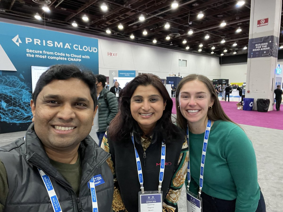 So cool to meet Garima Kapoor, cofounder of <a href="/Minio/">MinIO</a> at #Kubecon today ! Thank you <a href="/garimakap/">Garima Kapoor</a> and Rachel for stopping by @kastenhq ‘s booth and watching the demo. MinIO is awesome!