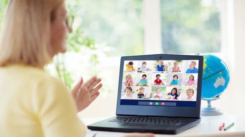 elearnindustry's tweet photo. How can you maximize the effectiveness of your lessons? Read on to discover how to build your remote classroom teaching plan in 5 easy steps. https://t.co/l6vnSsy62H
#remotetraining #remotelearners https://t.co/n84JDCLojJ