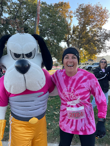 arkdatacenters's tweet photo. Involta's proud to have folks like Brandon Yansky, Travis Harbour, Michaela Recker, Sue Sedrel and Matt Kopp, whose participation in the Especially for You #RaceAgainstBreastCancer helped fuel a record turnout of 15,800 people!
#BreastCancerAwarenessMonth#InvoltaCares#CedarRapids https://t.co/K4f2WA7vTe