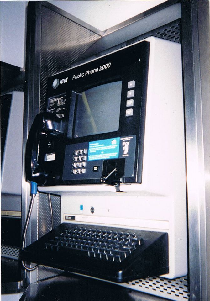PulpLibrarian's tweet photo. The internet payphone of the future! The advanced AT&amp;T Public Phone 2000. https://t.co/izO5Pbm3pu