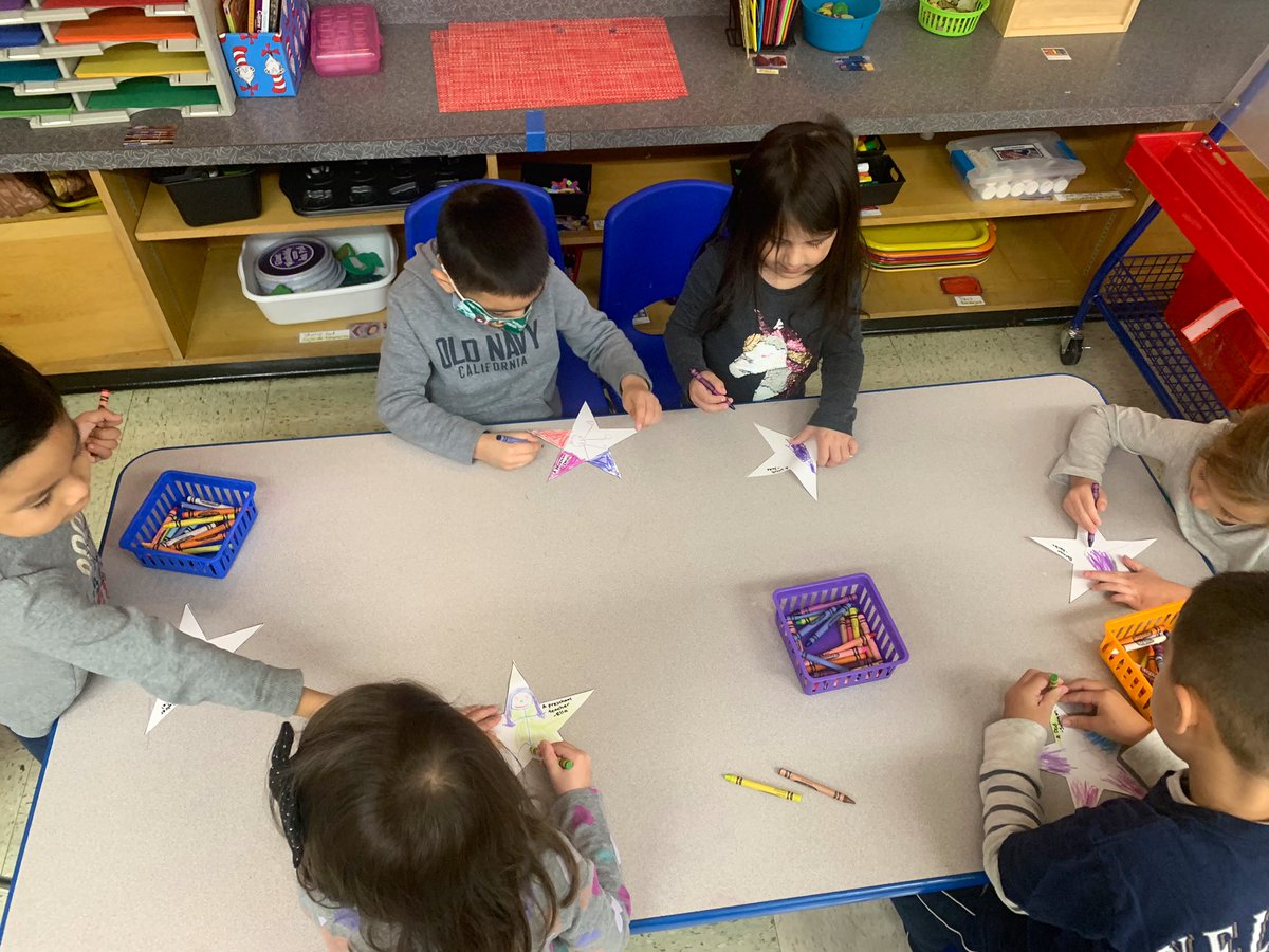 Ms. Katie tweet media