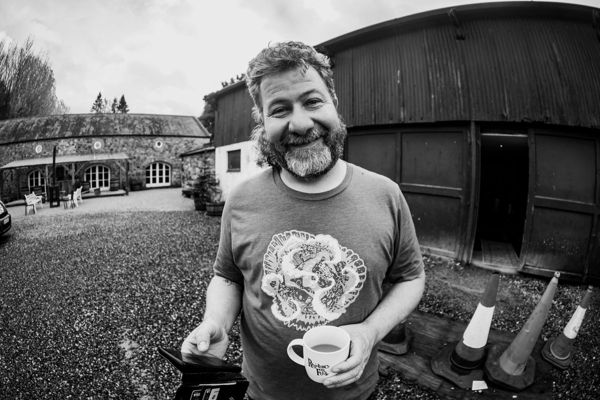 This is Mike McGrath from Co Clare. He’s the tour manager &amp; sound engineer for #BlockRockinBeats , but he’s more than that. He does everything. Keeps us alive on tour.. keeps us smiling! He’s a really wonderful person. Give him a follow pls <a href="/mikesound1212/">Mike Sound 🔰🇵🇸🇺🇦</a> , we love him😍