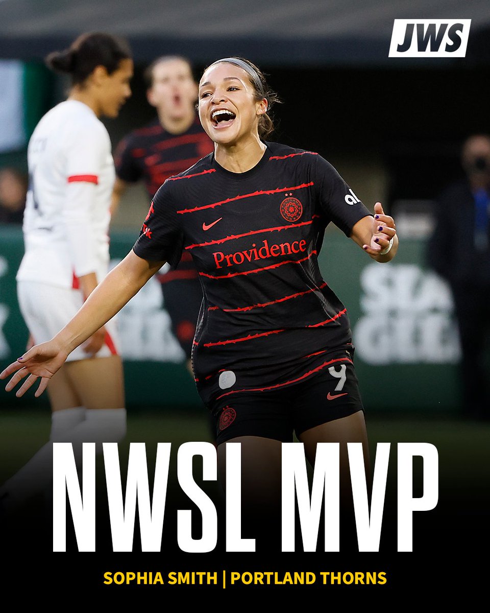 Sophia Smith is the 2022 NWSL MVP 🚨 In 18 regular-season matches: - 14 goals (Thorns single-season record) - 4 braces (T-NWSL single-season record) - 2nd in NWSL in scoring