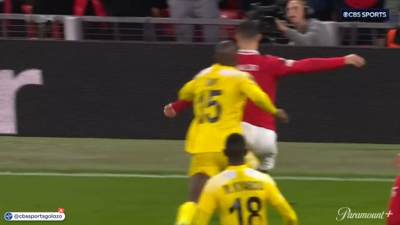 Cristiano Ronaldo scores on his return to the Man Utd squad. 💫”
