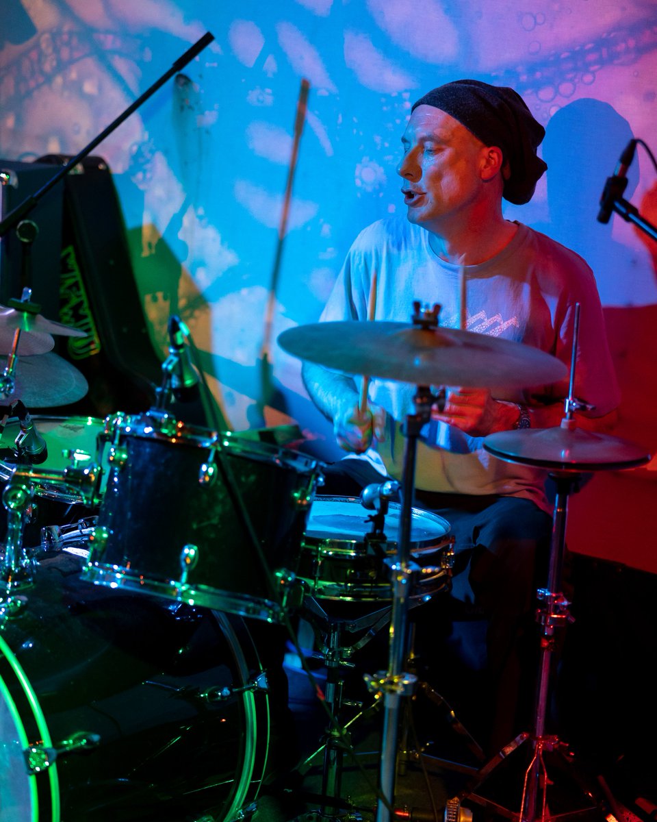 Warped Freqs tweet media