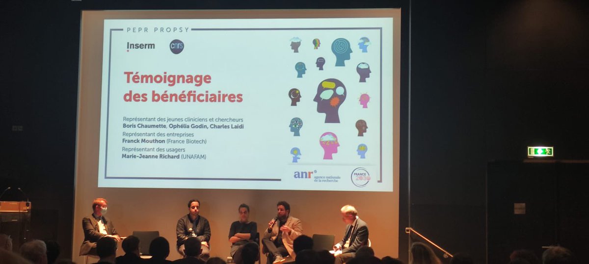 Clôture de la soirée de lancement par les jeunes médecins et chercheurs impliqués dans le PEPR ProPsy : « nous sommes enthousiastes, désireux d’avancer collectivement et déterminés à développer la psychiatrie de l’avenir »