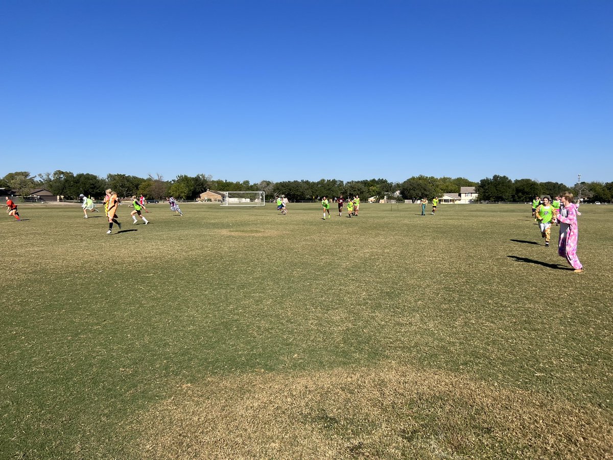 amcConsolSoccer's tweet photo. 2022 Spooky Scrimmage is underway!
@ConsolSoccer @CSISDAthletics @AMCHSWeb https://t.co/WxHySMkw6N