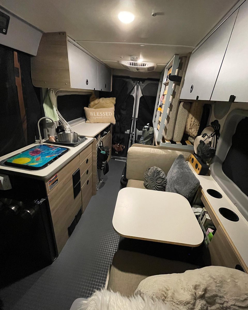 That feeling when the RV is unpacked, cleaned, and ready to go on the next adventure 😌

📸: Mary Lou Sandler
🚐 Winnebago Solis Pocket
Learn more: bit.ly/3FjafLf