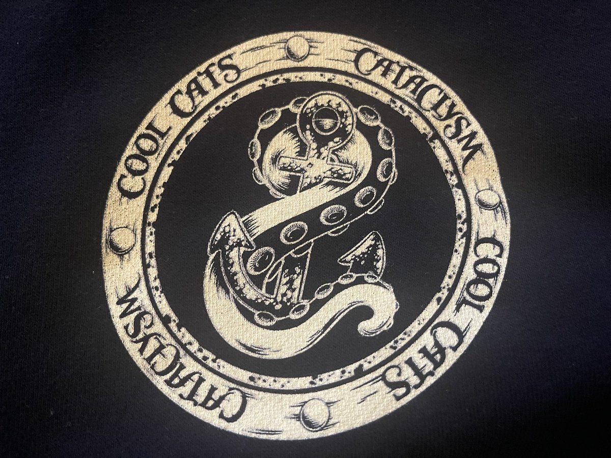 mintsniper's tweet photo. Woot! My hoodie arrived. https://t.co/zDIcQRvMIh
