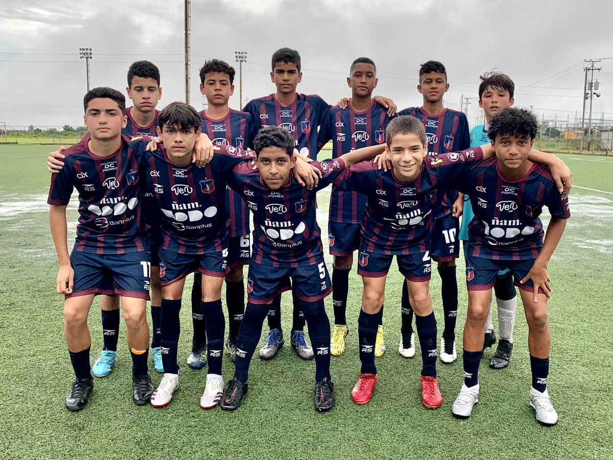 LaAcademiaMSC's tweet photo. #LigaDeDesarrollo | #Sub14
📸 ¡Aquí está en XI inicial de los azulgranas! 😁
#MonagasSC 7-0 #Paramaconi
#OrgulloAzulgrana 🔵🔴 https://t.co/5YGUgEPTkC