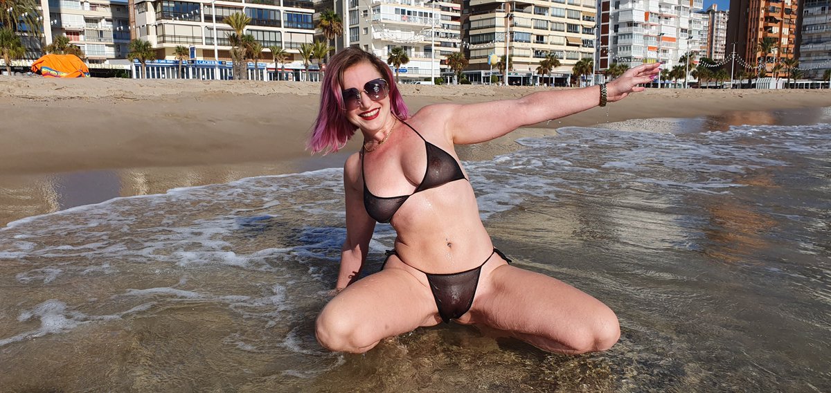Jade Benidorm’s pics and videos