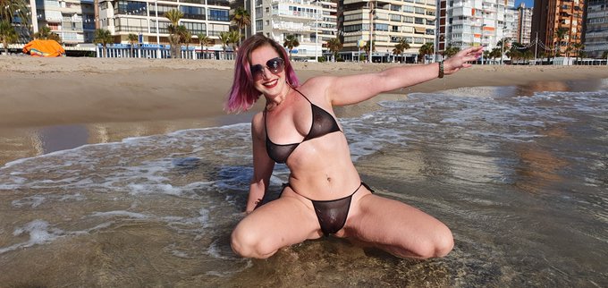 Jade Benidorm’s pics and videos