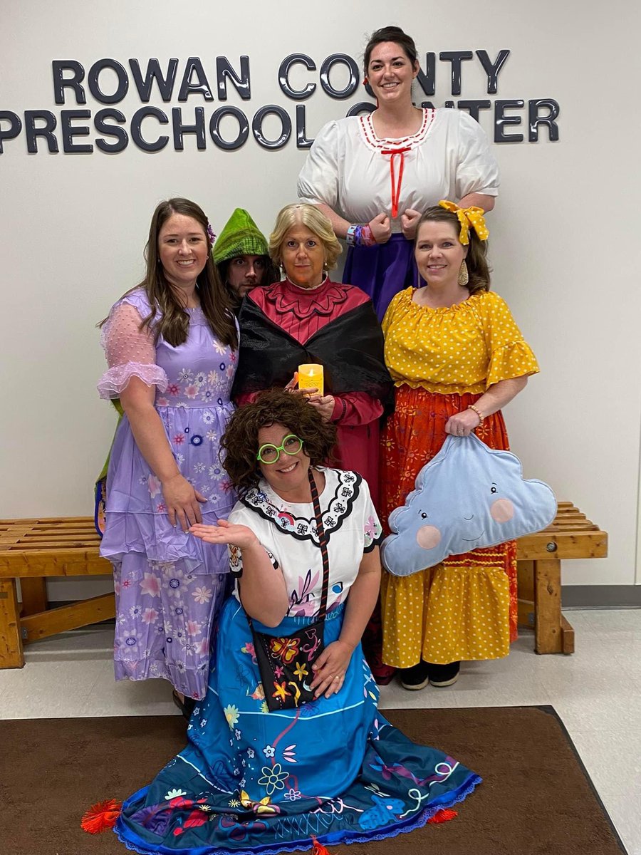 hartbec75's tweet photo. Party Days are the best Days! ๐๐
#RCPCshines
#rcLEADS https://t.co/j78IlVmQYC