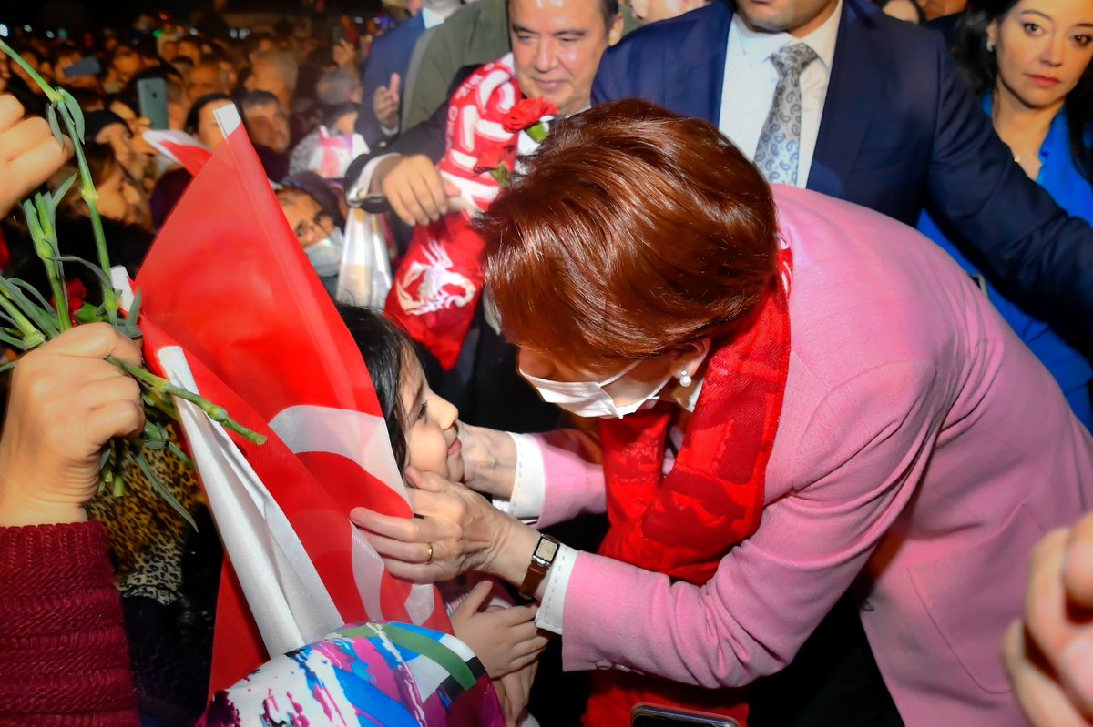 meral_aksener's tweet photo. Antalya Büyükşehir Belediye Başkanımız Sn.@BocekMuhittin ile Demre Belediye Başkanımız Sn.@AvOkanKocakaya ev sahipliğindeki 3.Kekova Festivalimize katıldık.

Muhteşem sahnesiyle sevgili @MelekMosso'ya ve milletimizle buluşturduğumuz projelerde emek verenlere teşekkür ediyorum. https://t.co/t8PCSxeRZb