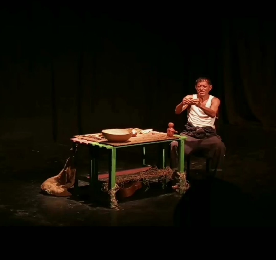 "Toonoro", de Noel Llovera, volverá a las tablas, este #28OCT, en la clausura del Festival artístico más importante de la región.

Este gran monólogo lo podrás ver nuevamente a las 3:00 de la tarde, en la escuela Fernández Padilla del municipio Simón Rodríguez.

¡Te esperamos!
