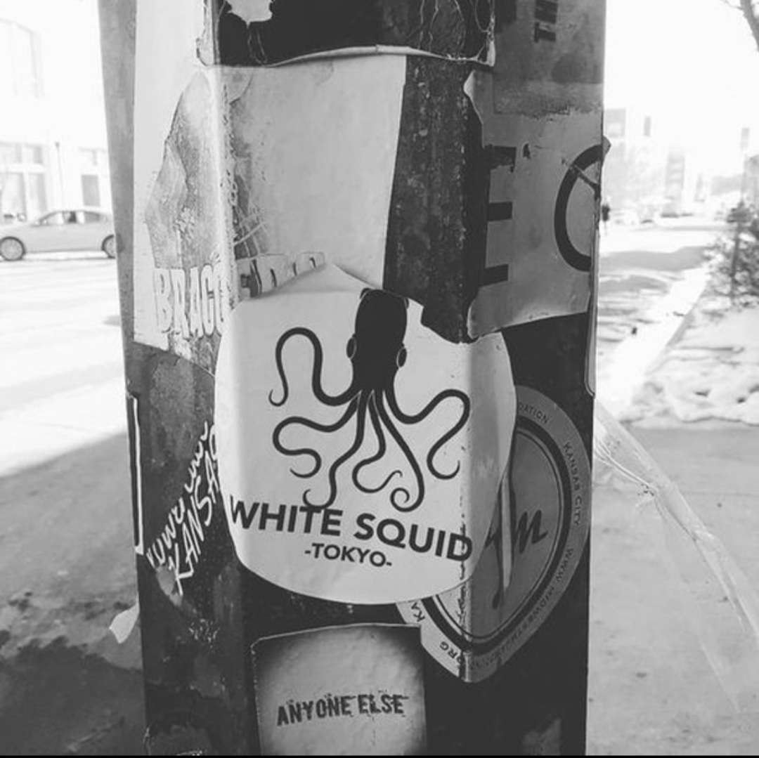 WhiteSquidTokyo's tweet photo. Concrete Jungle

#whitesquidtokyo #PhotographyIsArt #NFT #manga https://t.co/chwUeFwNa6