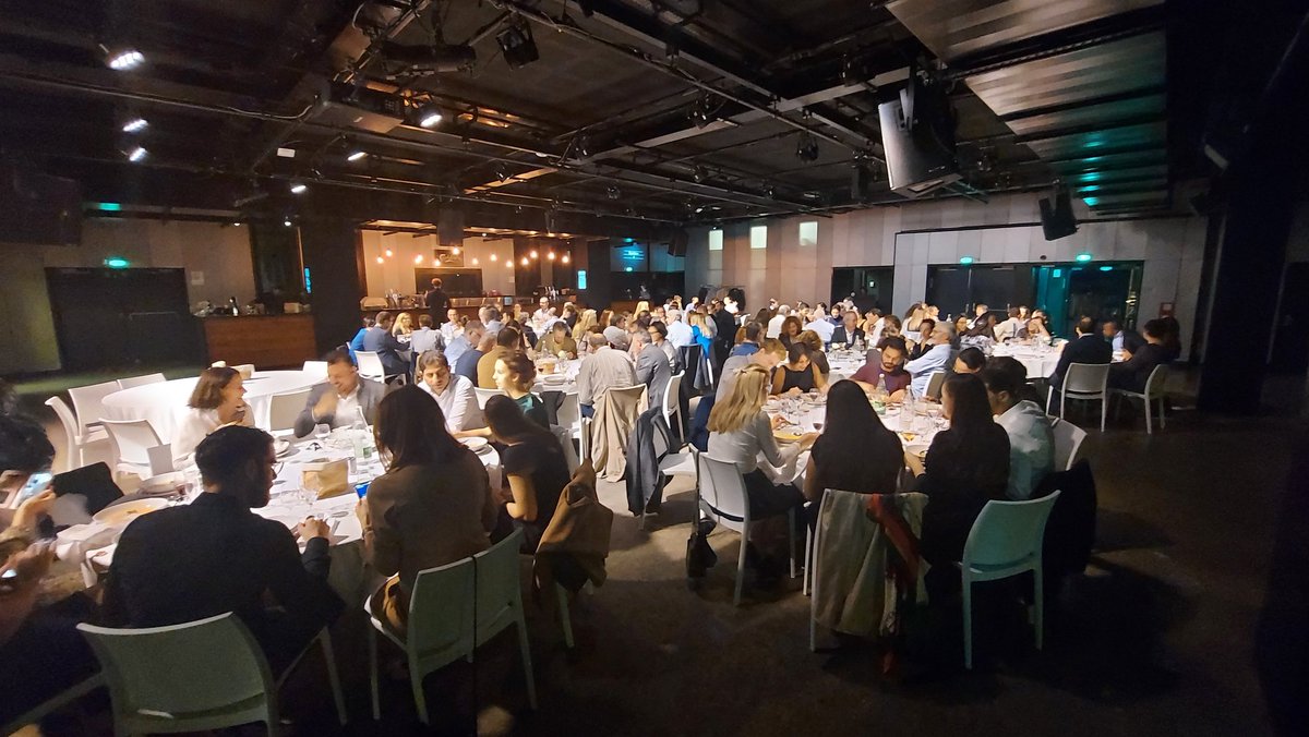 FavreCdric3's tweet photo. Une belle soirée de gala au #cifepme2002 !!!! Une belle ambiance avec @jcgrobon et les doctorants du Laboratoire @Labo_Coactis !!!!
#recherche https://t.co/57Ltcxuusp