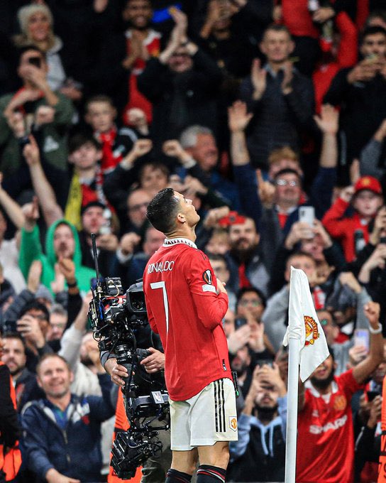 realmilgrauu's tweet photo. Cristiano Ronaldo é o dono das melhores comemorações do futebol. https://t.co/IJZu39Ldhf