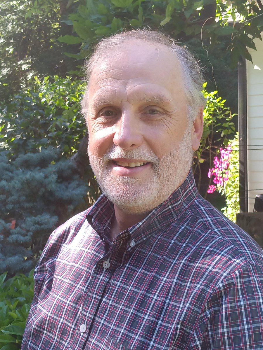 As we approach the 2022 WIAA/<a href="/GesaCU/">Gesa Credit Union</a> Slowpitch State Championships, WOA would like to recognize the 2021-22 Slowpitch Umpire of the Year:

Chuck Perine, Evergreen Softball

#SayYesToOfficiating at washingtonofficials.com
<a href="/wiaawa/">WIAA</a>