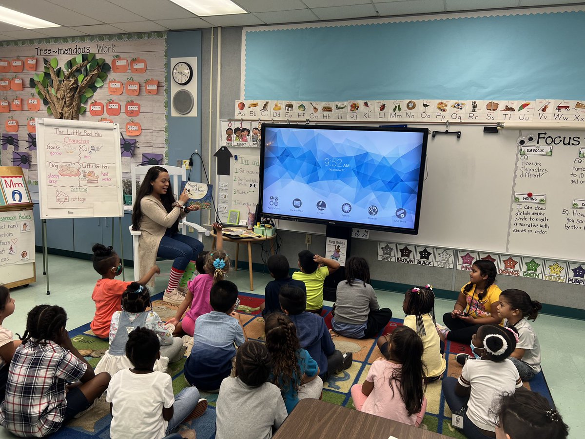 Literacy_AWE's tweet photo. Another wonderful day at AWE 💚 our scholars enjoyed this year’s Read for the Record book Nigel and the Moon @AWEPrincipal @AWESchCounselor @Atlantic_West_E @BCPSElementary #readfortherecord #bcpsreads https://t.co/DghUDwN6fR