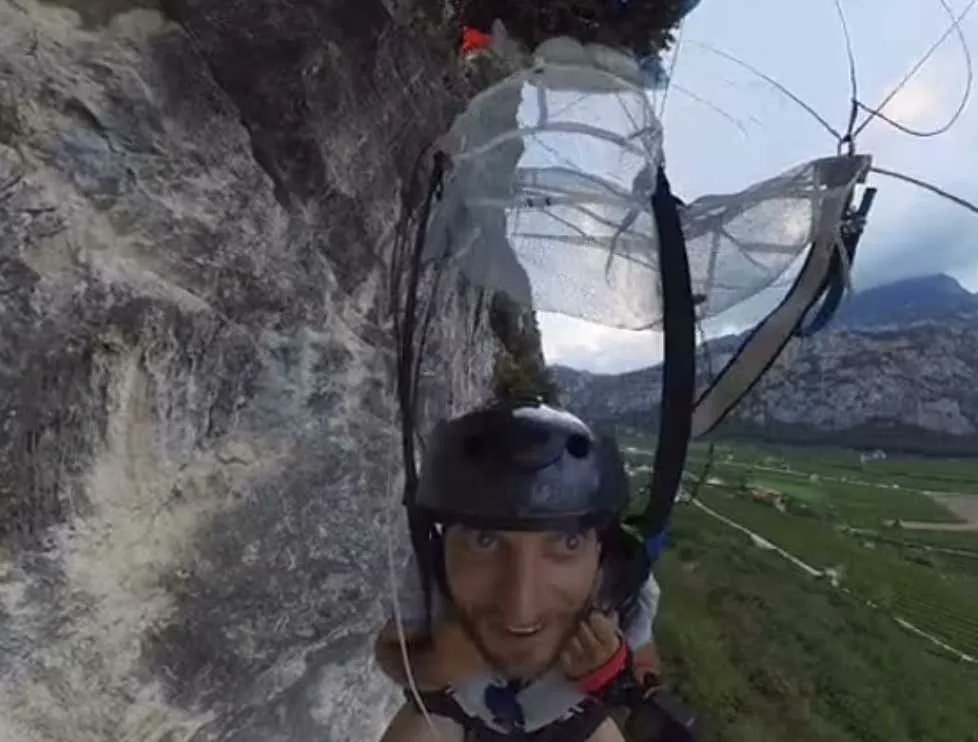 barstoolsports's tweet photo. Man Who Is Seemingly Addicted To Base Jumping And Getting Very Injured Is Given Ultimatum From His Wife To Either Stop Or She's Leaving Him https://t.co/nAGi2fgqcK https://t.co/g5wT0KNQ1E