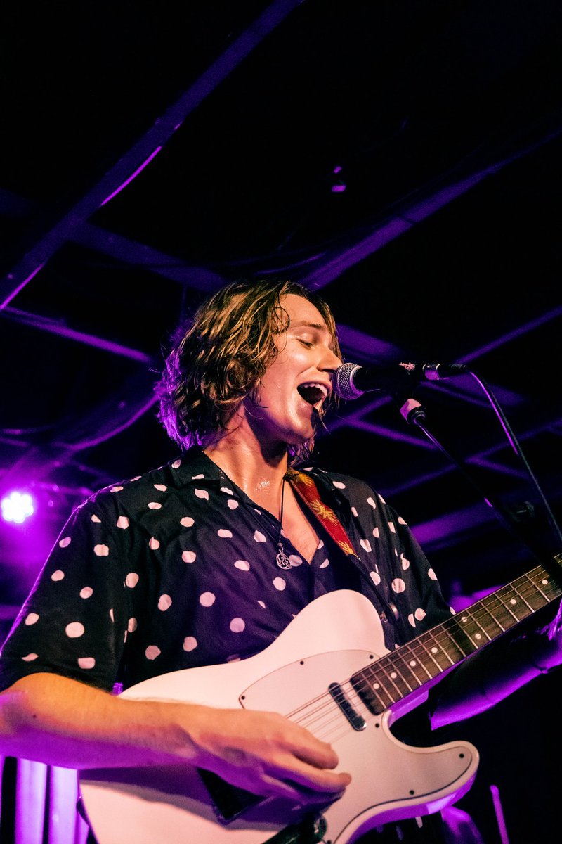 ryleejmarshall's tweet photo. Flipturn 9/17 in Asheville 🤍 https://t.co/EsEC945COx