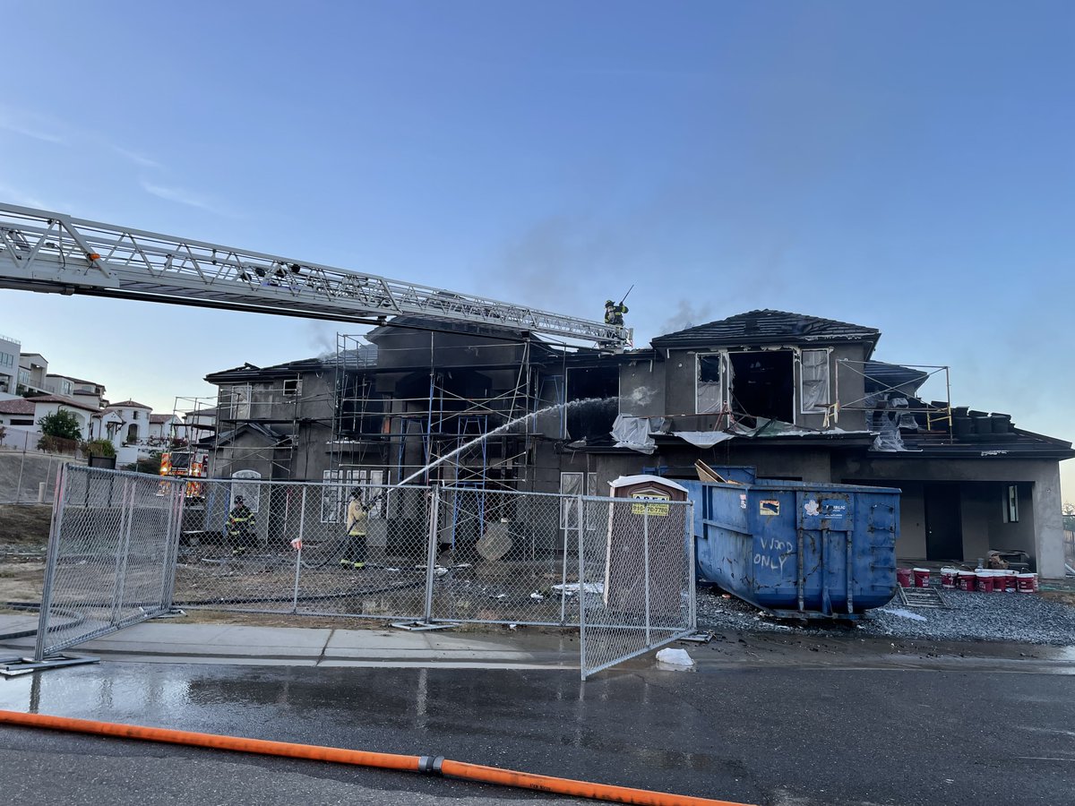 Firefighters responded to a structure fire in a residential home located in Folsom. There were no occupants in the structure. The cause of the fire is currently under investigation. No injuries were reported. 
Full news release can be found here: bit.ly/3TXM09e