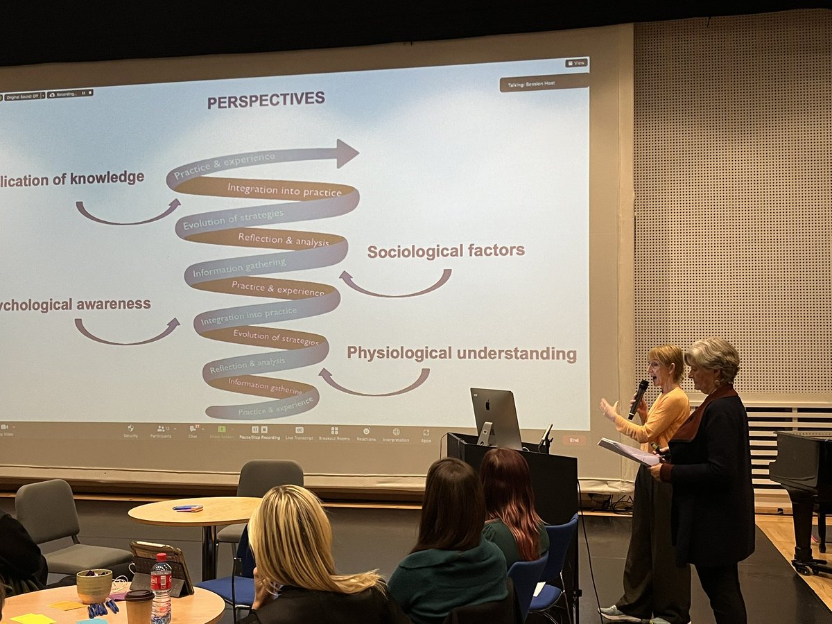 emma redding tweet media