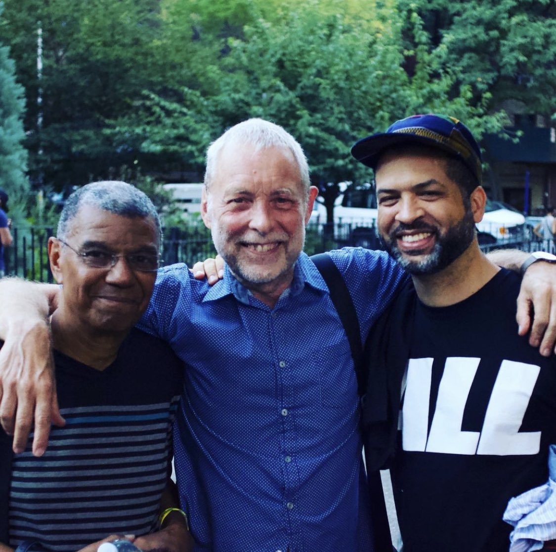 DeJohnetteMusic's tweet photo. My next concert with Dave Holland and Jason Moran is in two days on October 29th! In person tickets to the event are SOLD OUT, but you can still tune into the live-stream online! Buy your live-stream tickets here:
https://t.co/4LR5nxjQAn
#shapeshifterplus #bardavonpresents https://t.co/lJmdTyDP8H
