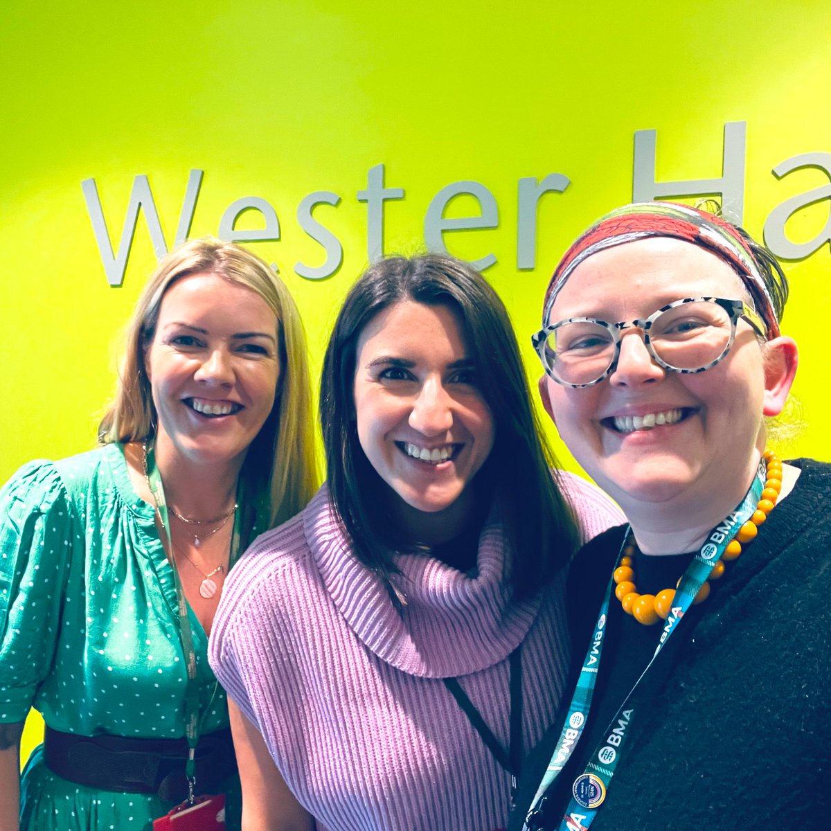 now_its_nora's tweet photo. #ReasonsToBeCheerful #WesterHailes Medical Practice
3) Amazing collaborative working today with our third sector partners @TheHealthAgency @JulieRoxburgh Such talent and enthusiasm. Feeling proud! @Edinburgh_CLW #LinkWorkers https://t.co/kg5wzdsdMw