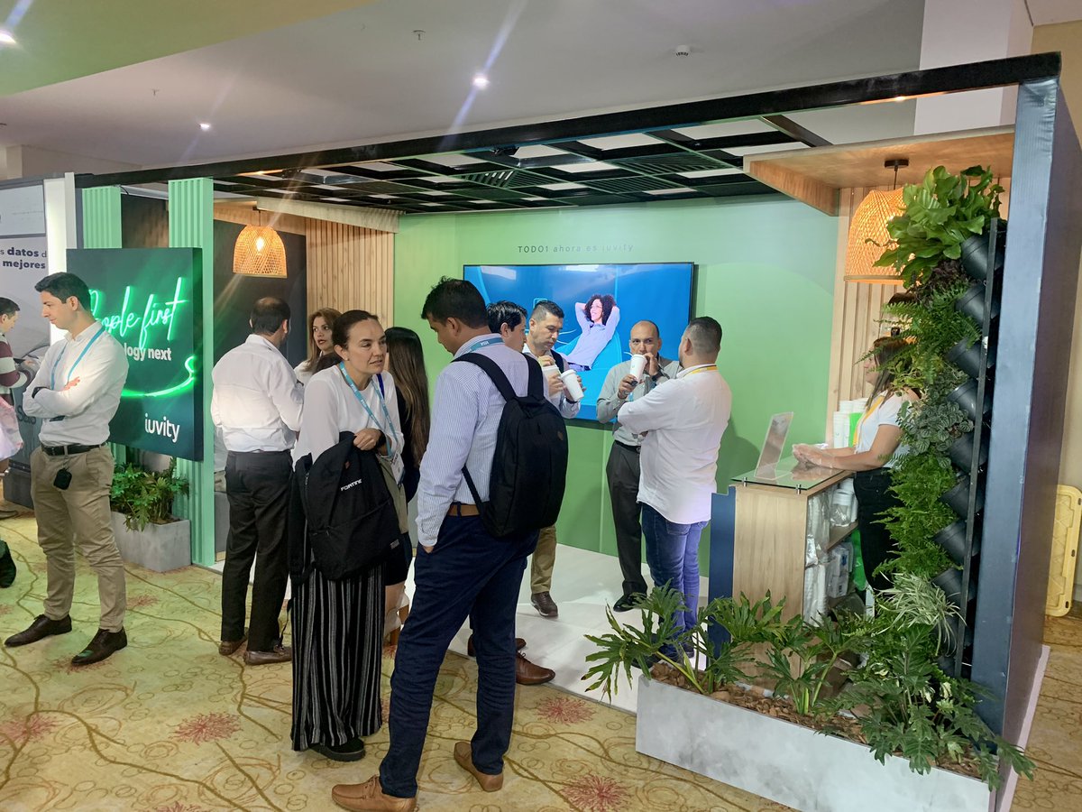 iuvityco's tweet photo. ¡iuvity en Barranquilla! 💚 Nos encontramos en el 15 Congreso de Prevención del Fraude y Seguridad de @Asobancaria. Bienvenidos a nuestro stand para que conozcan a nuestros expertos y se lleven una sorpresa. Los esperamos 🤗
#Ciberseguridad
#PeopleFirstTechnologyNext https://t.co/cdRpDtVLou