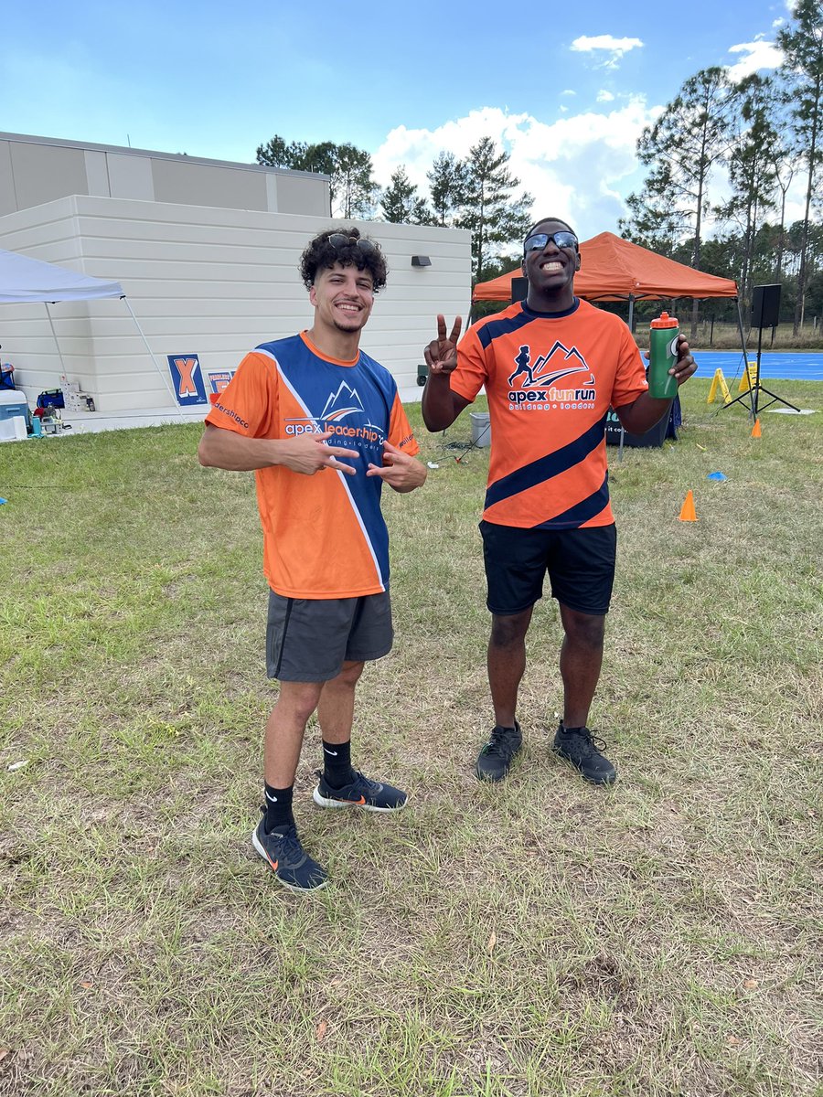 We wrapped up our APEX fundraiser with a fun run and it was just that, fun. Thank you to all those that gifted money, resources, talent, and time. <a href="/KellyParkSchool/">Kelly Park School_OCPS</a> <a href="/jazzijeph/">Coffie_Anyone?🏁🇧🇸🌻🐞🐍</a>