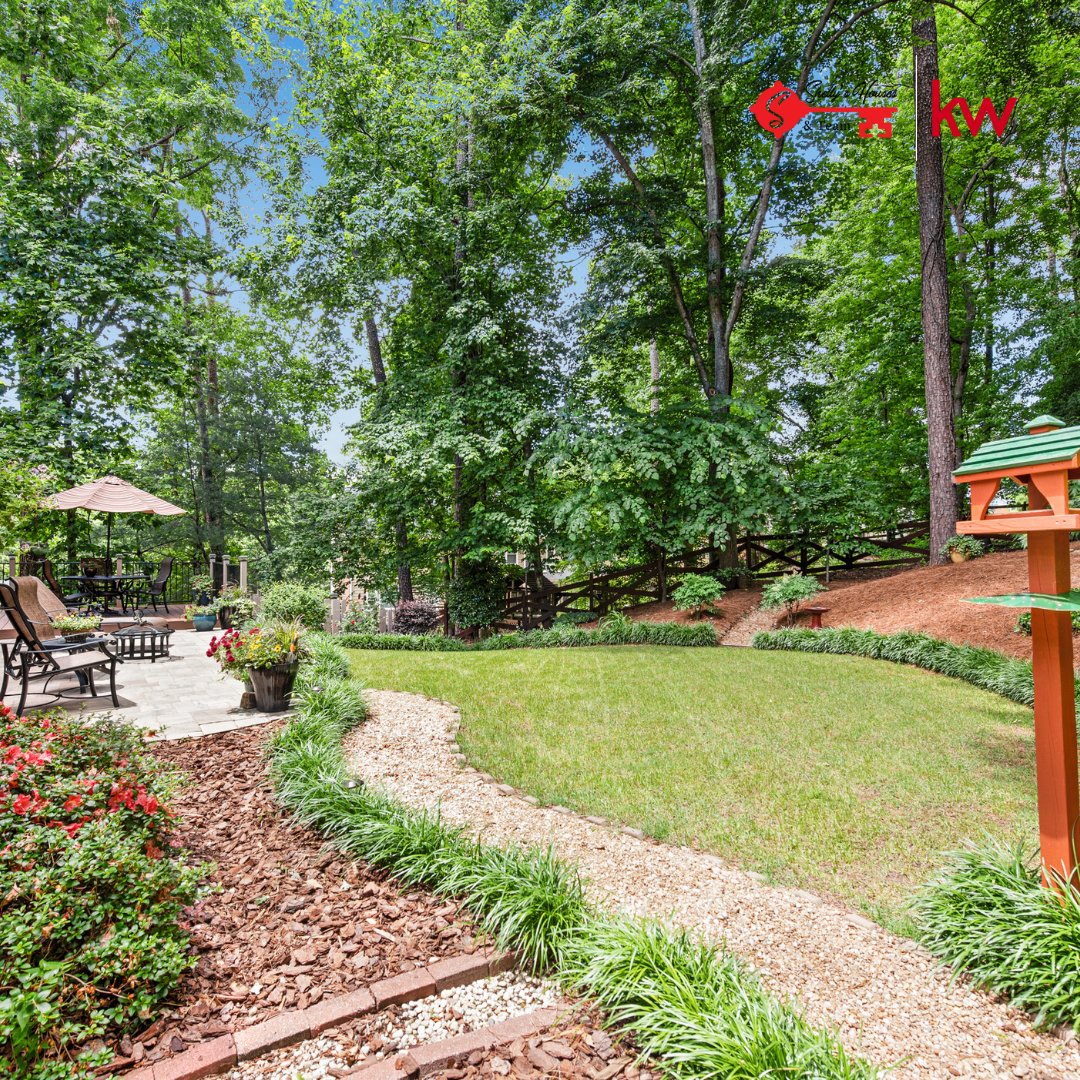 This 5 Bedroom 2.5 Bath Cul-de-sac Home in Hedgerow went #UNDERCONTRACT 😱

If you're interested in buying or selling your home, please let us know!

📱 (770) 354-8921
📩 shelly@shellyshouses.com
 
#ShellyVerner #Shellyshouseskw #atlantarealtor #atlantarealestate #hedgerow