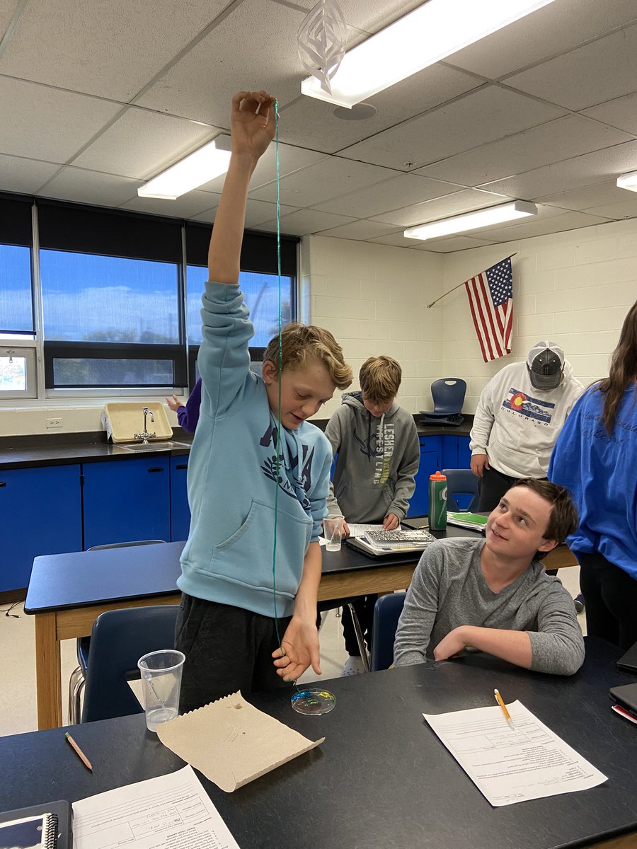 LesherScience's tweet image. I ❤️ lab days! #sciencerules #middleschoolscience @Lesher_MS @sciencepsd