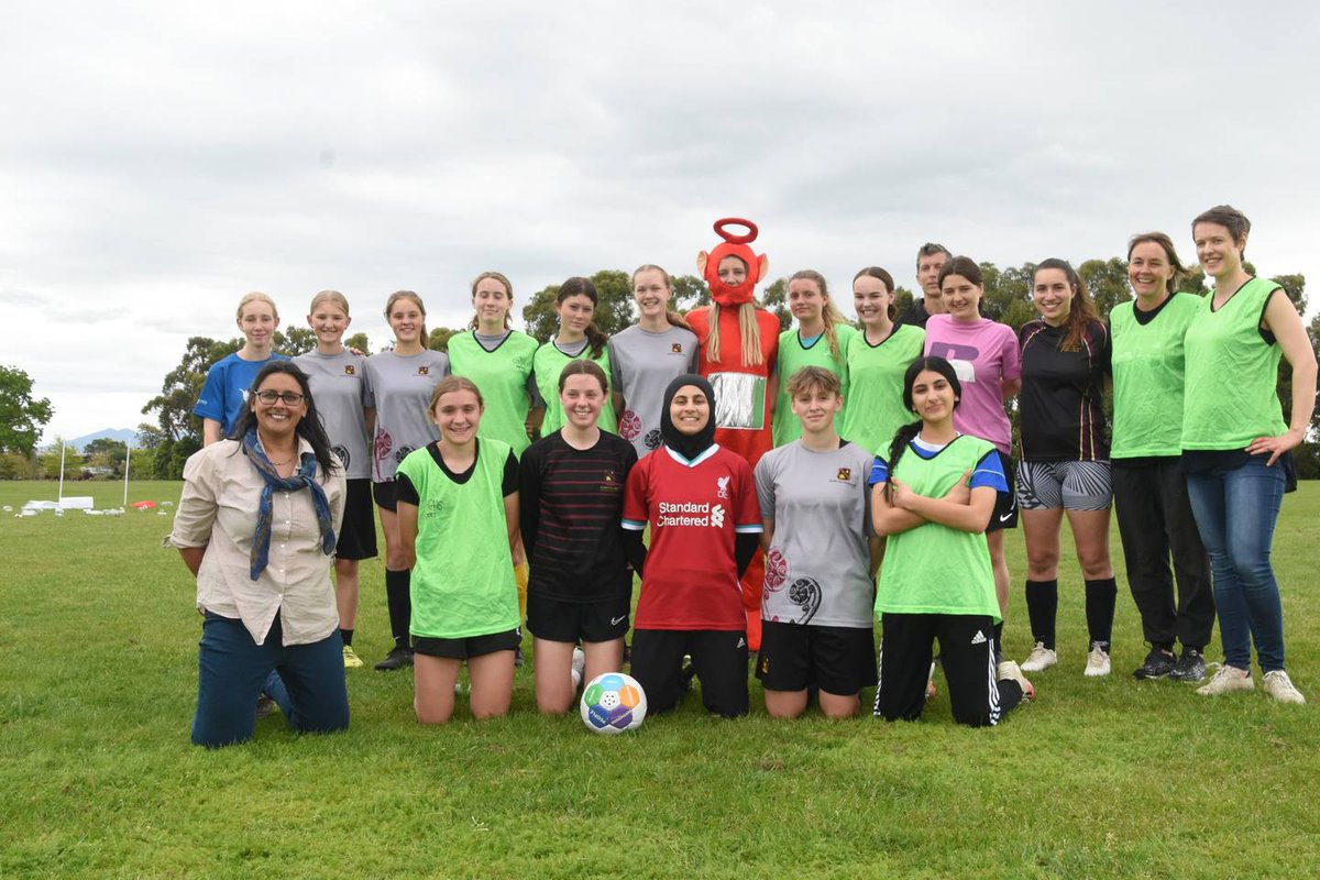 EarthDiverse in the news again!
'One-sided football game highlights climate change and global inequalities' at 
nzherald.co.nz/waikato-news/n…

#earthdiverse #climateaction #fifawomensworldcup #hamilton #newzealand #spiritoffootball