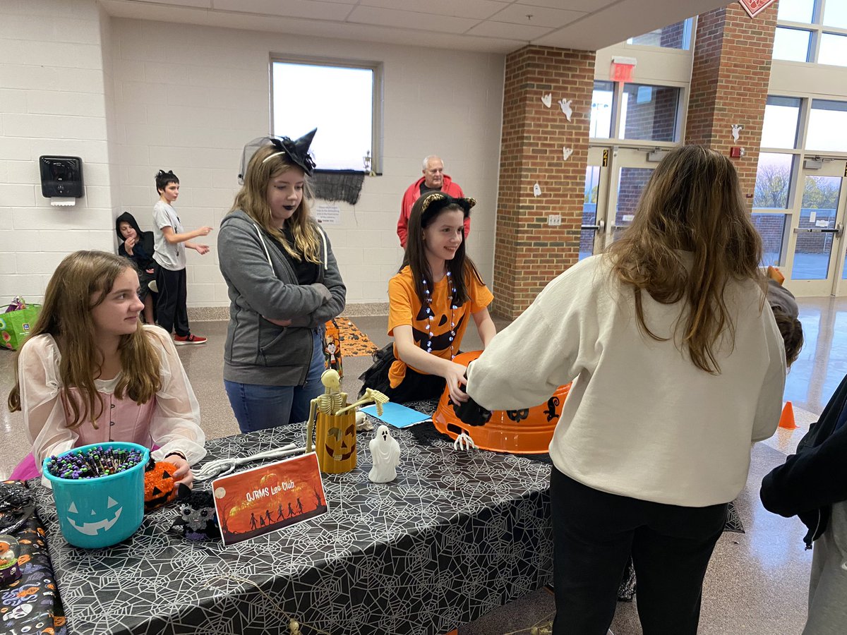 Mrs. Jennifer Scott (@jscott2676) on Twitter photo Tonight was a total blast!!! A group of 17 OJRMS Leos ran 5 game stations at the REA Safe Trick or Treat event. The smiles were wide, and we enjoyed every minute! #myheartishappy <a href="/OJRSD/">Owen J. Roberts School District</a> <a href="/ojrsdMS/">Owen J Roberts Middle School</a> <a href="/OwenJRobertsMS/">OJRMSPrincipal</a> <a href="/lionsclubs/">Lions International</a> Tonight was a total blast!!! A group of 17 OJRMS Leos ran 5 game stations at the REA Safe Trick or Treat event. The smiles were wide, and we enjoyed every minute! #myheartishappy <a href="/OJRSD/">Owen J. Roberts School District</a> <a href="/ojrsdMS/">Owen J Roberts Middle School</a> <a href="/OwenJRobertsMS/">OJRMSPrincipal</a> <a href="/lionsclubs/">Lions International</a>